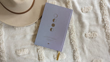 Load image into Gallery viewer, Set de 4 Journals de autobienestar
